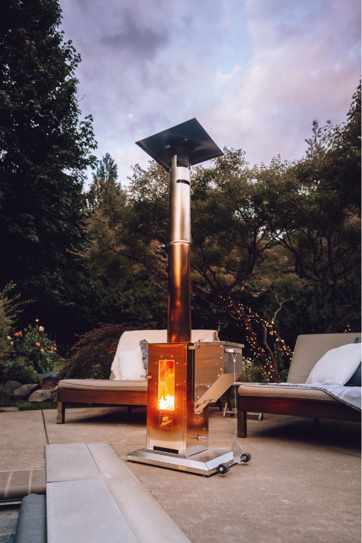 The Big Timber patio heater warming a family